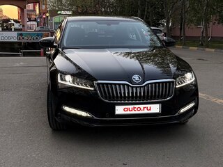 2025 Skoda Superb III Рестайлинг, чёрный, 3250000 рублей, вид 2