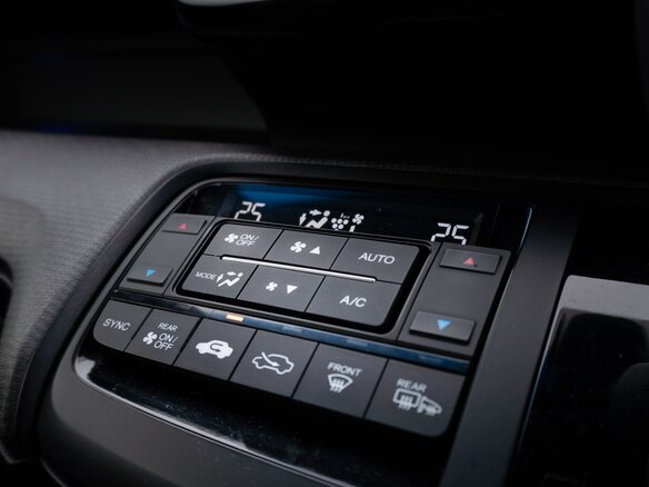 2015 Honda Stepwgn Spada V, чёрный - вид 21