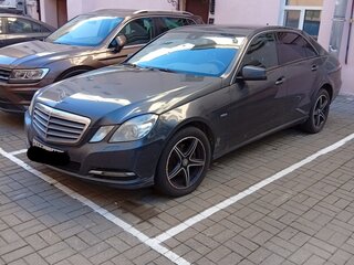 2011 Mercedes-Benz E-Класс 200 5G-Tronic IV (W212, S212, C207), серый, 1500000 рублей, вид 1