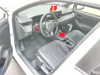 2026 Toyota Corolla Cross I Рестайлинг, белый, 3113910 рублей, вид 5