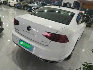 2023 Volkswagen Magotan B8 Рестайлинг, белый, 1800004 рублей, вид 3