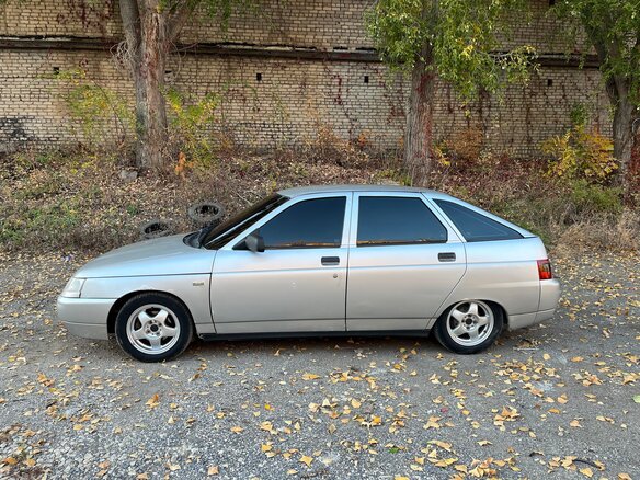 2004 Lada (ВАЗ) 2112, серебристый, 160000 рублей - вид 1