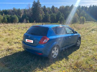 2010 Kia Ceed I Рестайлинг, синий, 570000 рублей, вид 4