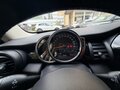 2020 Mini Hatch Cooper III (F55/F56) Рестайлинг, серый, 1750000 рублей - вид 10
