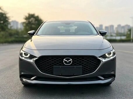 2022 Mazda 3 Axela IV (BP), серый, 1850000 рублей, вид 1