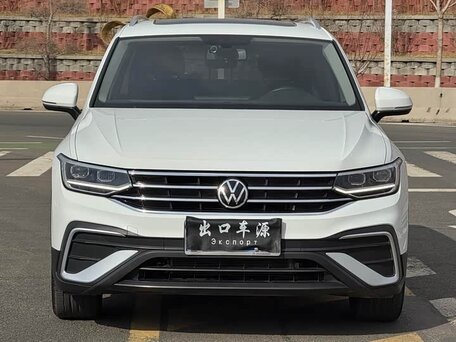 2023 Volkswagen Tiguan II Рестайлинг, белый, 2410000 рублей, вид 3