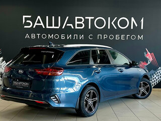 2019 Kia Ceed III, синий, 1439000 рублей, вид 4