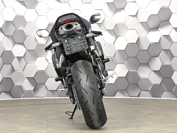 2025 Honda CBR 600RR, чёрный, 1419000 рублей - вид 5