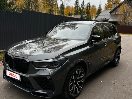 2021 BMW X5 M Competition III (F95), серый, 8500000 рублей, вид 1