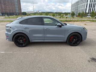 2024 Porsche Cayenne S Coupé III Рестайлинг, серый, 12950000 рублей, вид 5