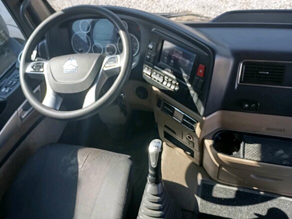 2022 Sinotruk Howo ZZ3257, серый, 4499000 рублей - вид 5