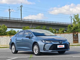 2022 Toyota Corolla XII (E210), голубой, 1790000 рублей, вид 3