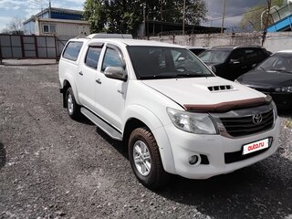 2014 Toyota Hilux VII Рестайлинг, белый, 1800000 рублей, вид 3