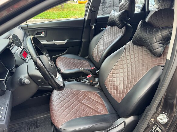 2014 Kia Rio 6-speed III, коричневый, 850000 рублей - вид 6