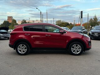 2018 Kia Sportage IV, красный, 2100000 рублей, вид 4