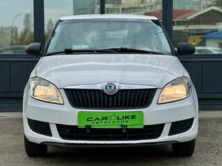 2011 Skoda Fabia II Рестайлинг, белый, 469000 рублей, вид 5