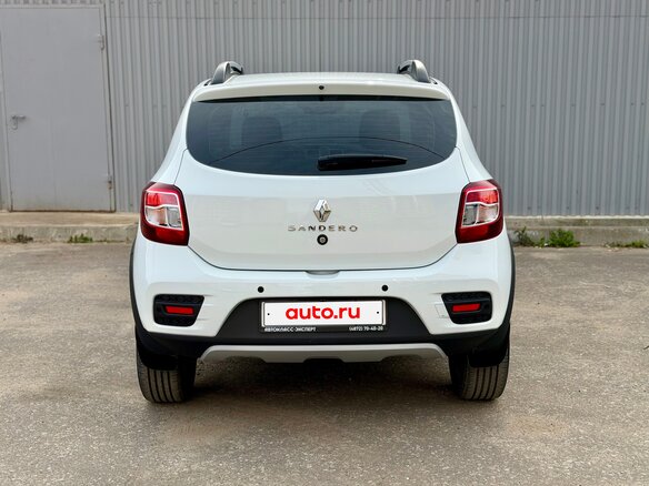 2021 Renault Sandero Stepway II Рестайлинг, белый - вид 7