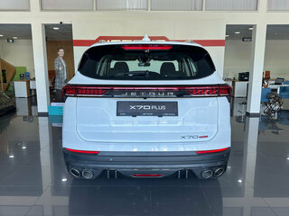 2026 Jetour X70+ I Рестайлинг, белый, 3399000 рублей, вид 5