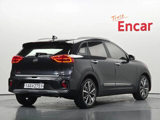 2021 Kia Niro I Рестайлинг, серый, 1804000 рублей, вид 2