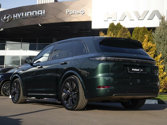 2025 Li Auto (Lixiang) L7 52.3 kWh I Рестайлинг, зелёный, 7388000 рублей - вид 4