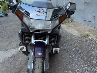 1996 Honda GL 1500 Gold Wing, пурпурный, 450000 рублей, вид 4