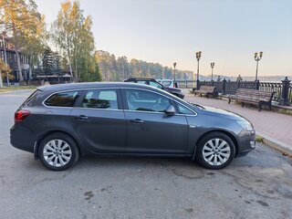 2012 Opel Astra J Рестайлинг, серый, 820000 рублей, вид 4