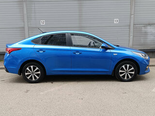 2018 Hyundai Solaris II, синий, 1169000 рублей, вид 4