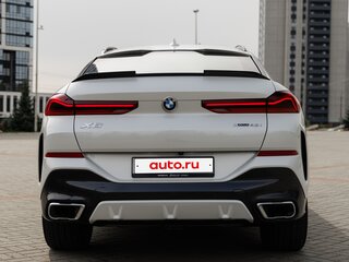 2022 BMW X6 40i III (G06), белый, 9250000 рублей, вид 3