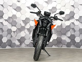 2024 KTM 990 Duke, серый, 1299000 рублей, вид 5