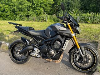 2014 Yamaha MT-09 (FZ-09), серый, 600000 рублей, вид 1
