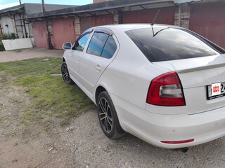 2011 Skoda Octavia DSG7 II (A5) Рестайлинг, белый, 790000 рублей, вид 4