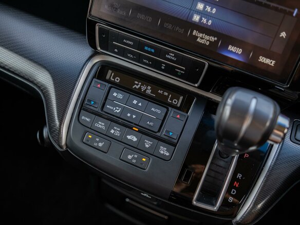 2021 Honda Stepwgn Spada V Рестайлинг, чёрный, 2749000 рублей - вид 16