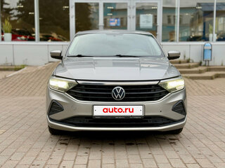 2020 Volkswagen Polo VI, серебристый, 1399000 рублей, вид 2