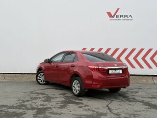 2013 Toyota Corolla XI (E160, E170, E180), красный, 1250000 рублей, вид 3