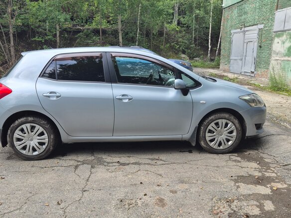 2008 Toyota Auris I, голубой, 600000 рублей - вид 1