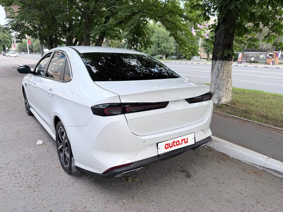 2023 Kaiyi E5, белый, 1200000 рублей - вид 4