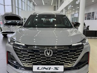 2026 Changan UNI-S I, серебристый, 3229900 рублей, вид 2