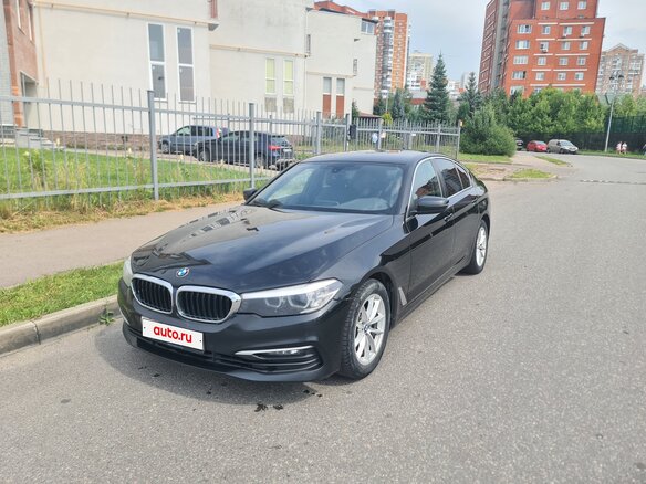 2019 BMW 5 серии 520d xDrive VII (G30/G31/G38), чёрный, 2600000 рублей