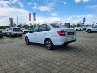 2026 Lada (ВАЗ) Granta I Рестайлинг, белый, 1290000 рублей, вид 4