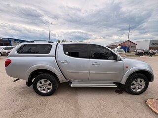 2008 Mitsubishi L200 IV, серебристый, 1499999 рублей, вид 4