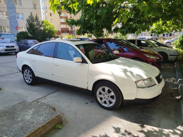 1997 Audi A6 II (C5), белый, 330000 рублей - вид 1