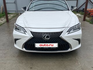 2019 Lexus ES 250 VII, белый, 3150000 рублей, вид 3