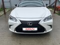 2019 Lexus ES 250 VII, белый, 3150000 рублей - вид 2