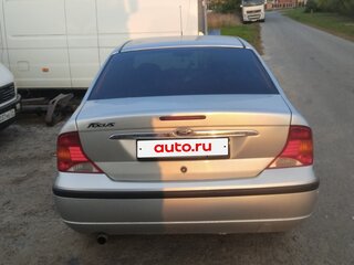 2004 Ford Focus I Рестайлинг, серебристый, 300000 рублей, вид 3