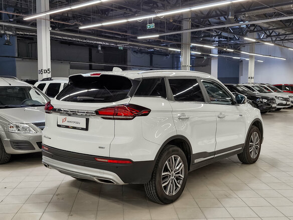 2022 Geely Atlas Pro, белый, 1639000 рублей - вид 3