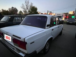 2004 Lada (ВАЗ) 2107, белый, 74990 рублей, вид 2