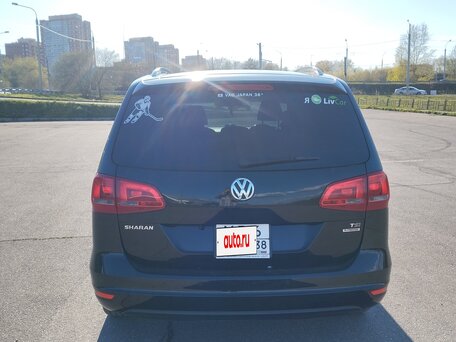 2011 Volkswagen Sharan II, чёрный, 1200000 рублей, вид 4