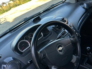 2007 Chevrolet Aveo I Рестайлинг, белый, 380000 рублей, вид 2