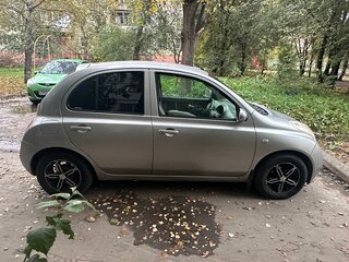 2004 Nissan March III (K12), серый, 320000 рублей, вид 2