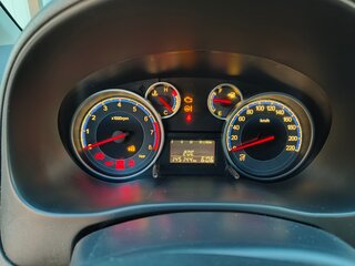 2011 Suzuki SX4 I (Classic) Рестайлинг, серебристый, 850000 рублей, вид 5